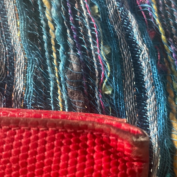 Red leather Salvatore Ferragamo long wallet. Apx 8 x 4“. Vintage condition. - Picture 7 of 14